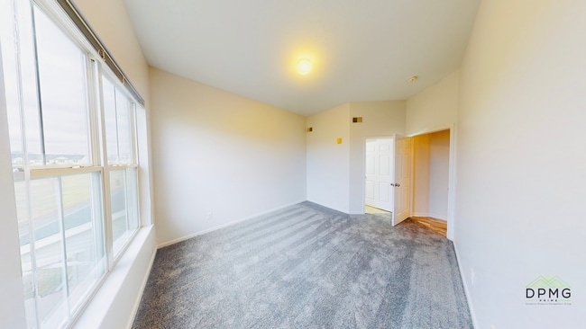 Building Photo - 12967 Townsend Dr