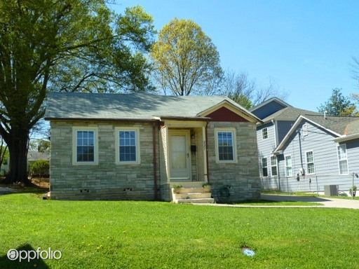 Building Photo - 227 N Roberson St
