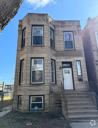 Building Photo - 3843 W Fillmore St