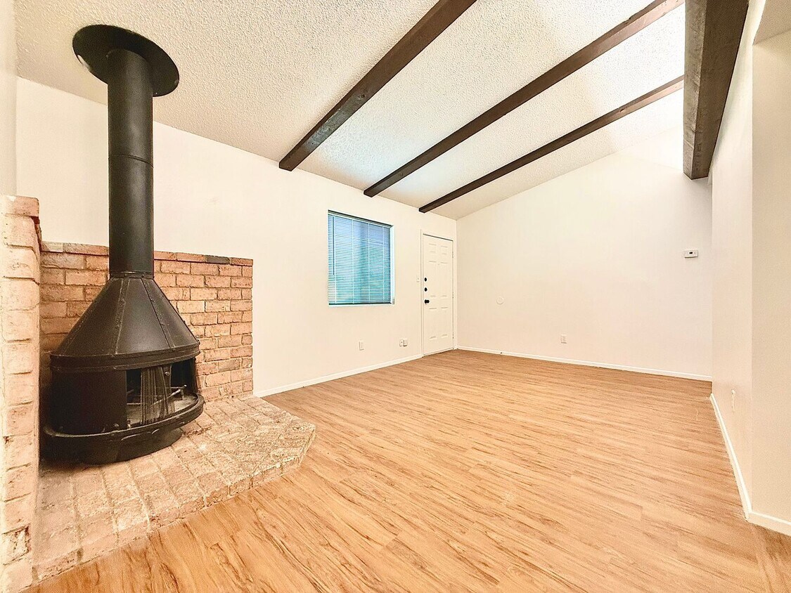 Foto principal - 1118/1120 Hazelton