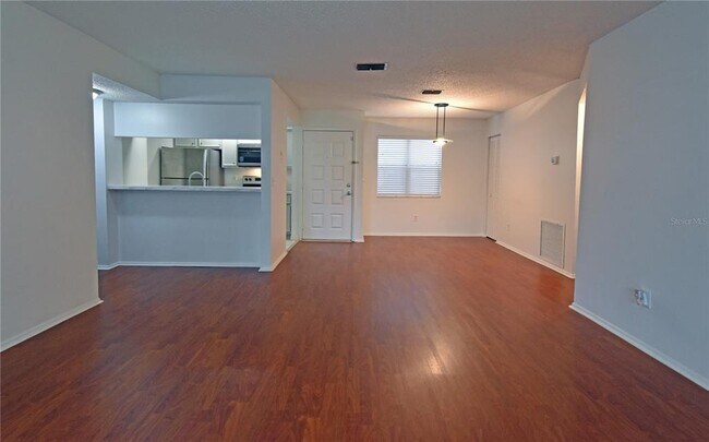 Foto del edificio - 4207 Winding Moss Trail