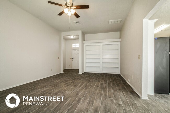 Building Photo - 8808 NW 85th Pl