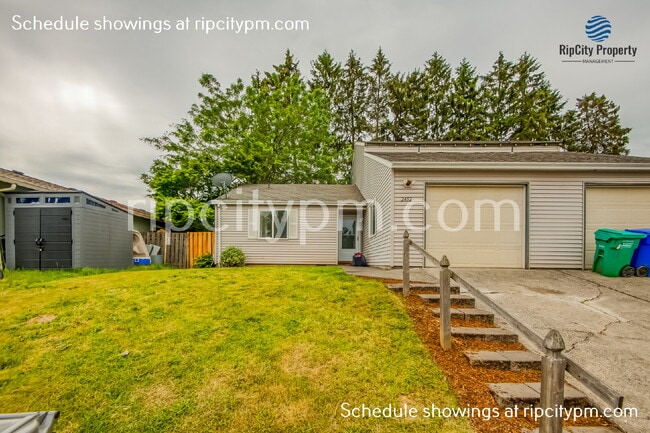 Foto del edificio - 2452 SE 9th Ct
