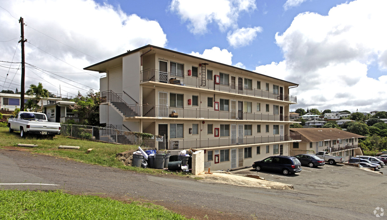 Foto principal - 99-803 Halawa Heights Rd