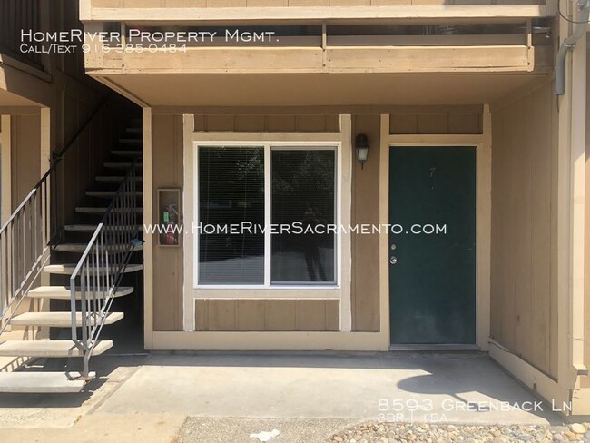 Building Photo - 2 Bedroom ! bath Newly Renovated