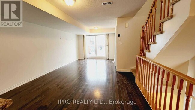Building Photo - 1380-1380 Costigan Rd