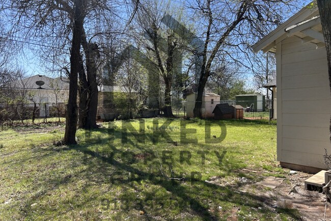 Photo - Beautiful Fully Remodeled 3 bedroom in Oklahoma City House