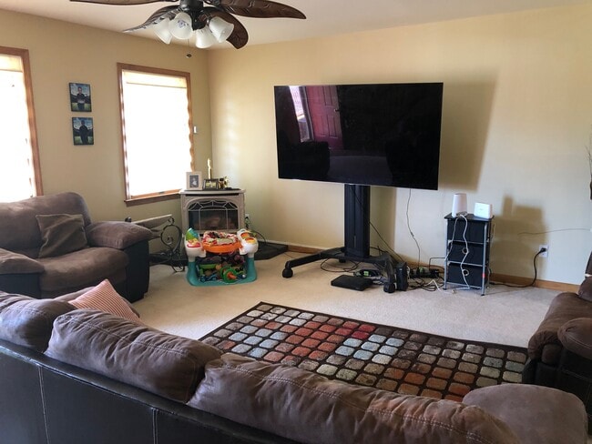 Building Photo - 45636 Rutherford Blvd