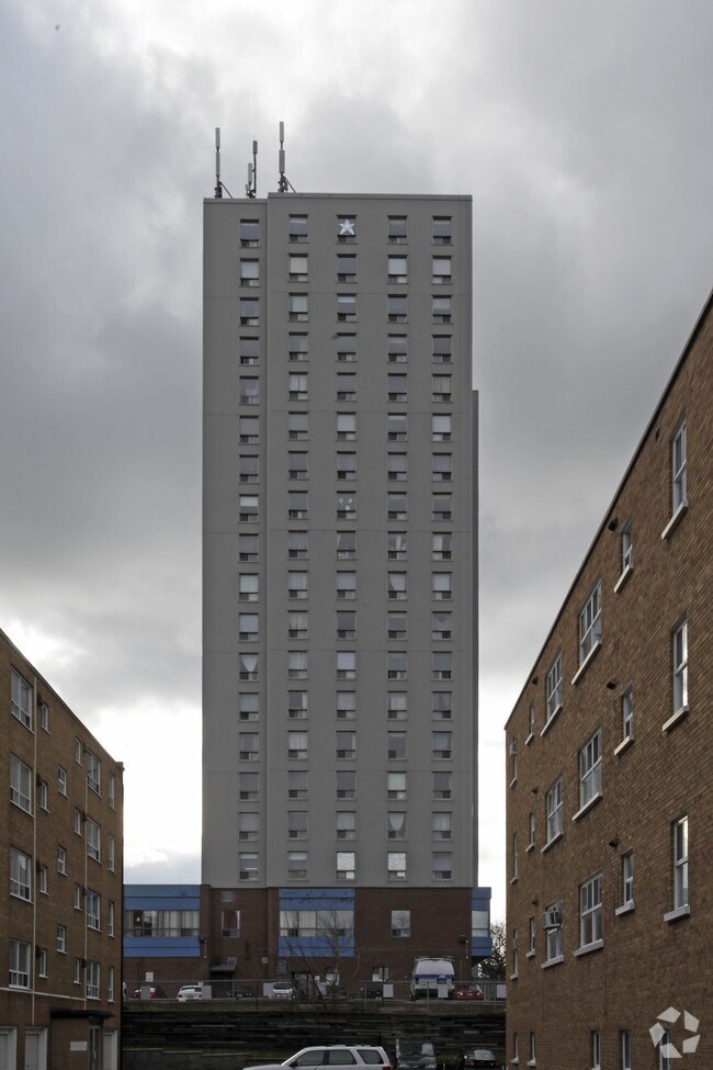 Photo du bâtiment - Credit Village Square