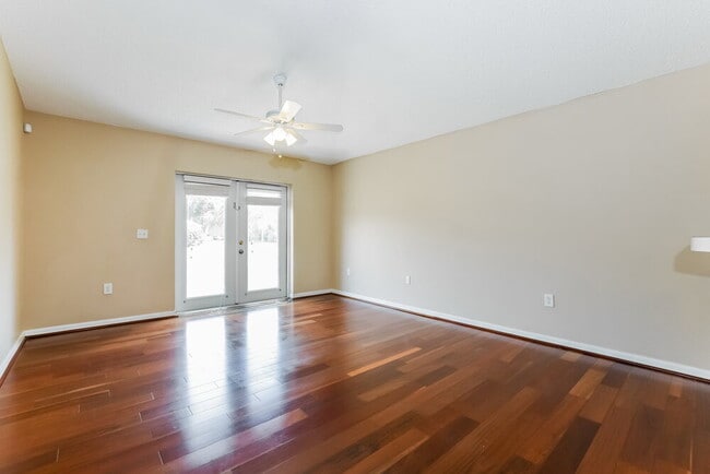 Foto del edificio - 1349 Welch Ridge Terrace