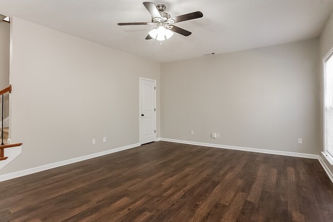 Building Photo - Gorgeous Two-Story Home in Grovetown, GA