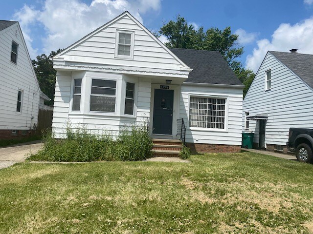 Primary Photo - 5178 Erwin St