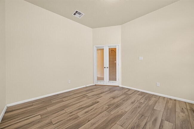 Foto del edificio - 6847 Tammany Manor Ln