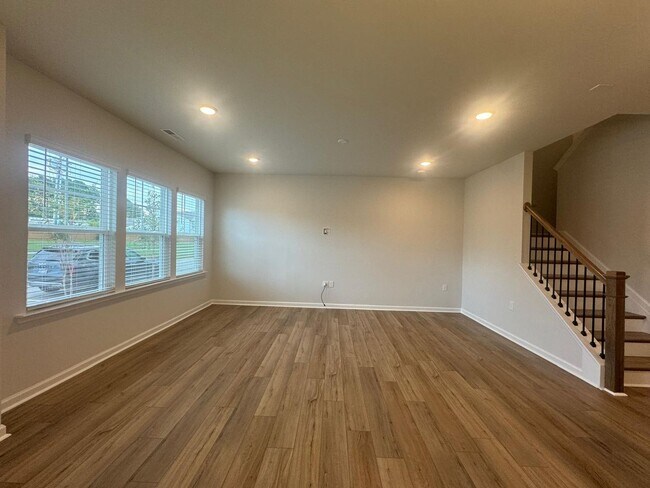 Building Photo - Brand New Townhouse in the Beautiful Neigh...