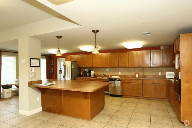 Cocina del complejo - Cityview at the Park Senior