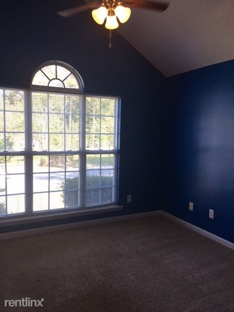 Building Photo - 3 br, 2 bath House - 4915 Orchard Hill Dr