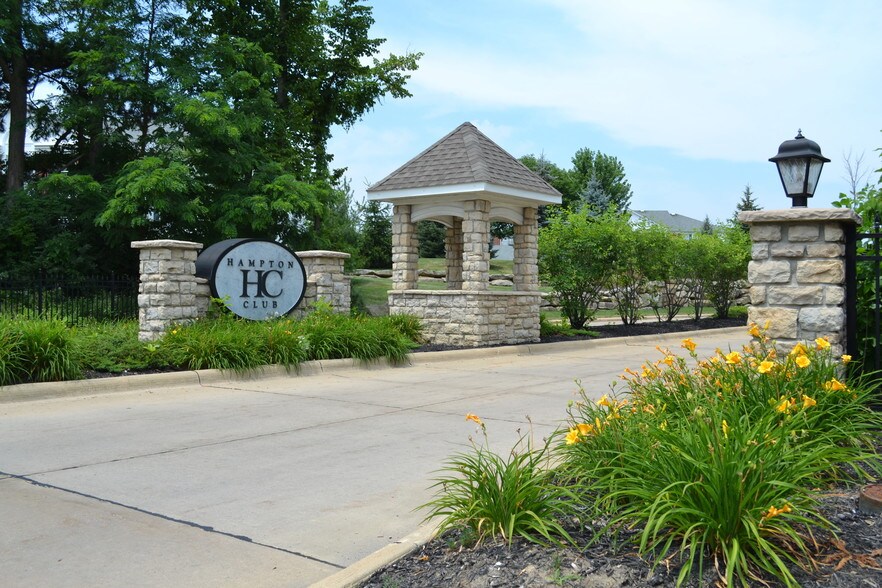 Hampton Club Rentals North Royalton, OH