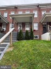 Building Photo - 3221 Lyndale Ave