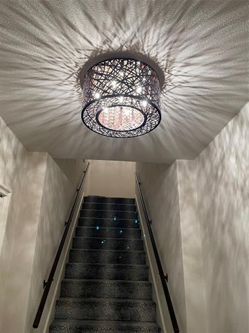 Foto del edificio - 4106 University Blvd