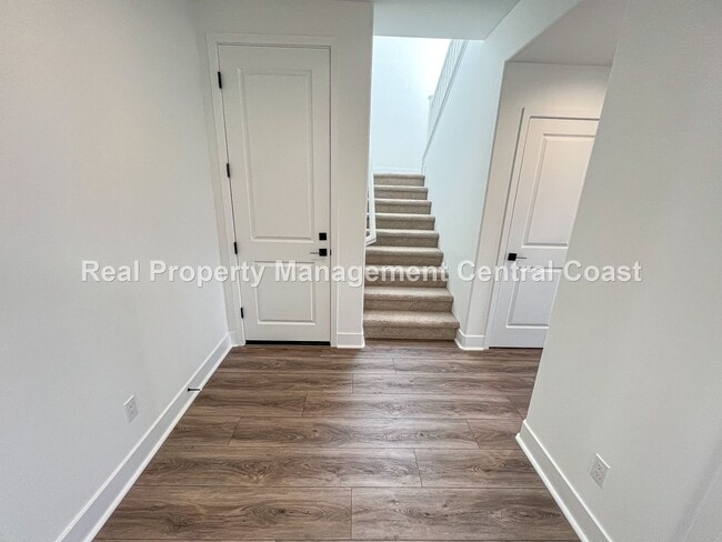 Building Photo - Spacious Home in San Luis Ranch - 4 Bed / ...