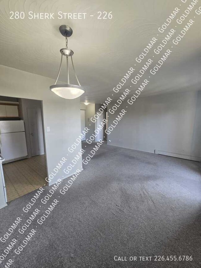 Building Photo - ALL INCLUSIVE! Apartment Near Downtown Leamington