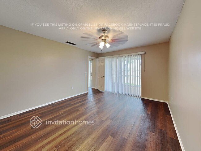 Building Photo - 11901 NW 29th Manor