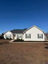 Building Photo - 150 Worchester Cir