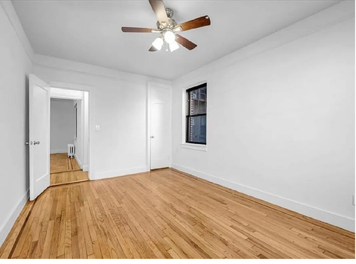 Foto principal - Newly Renovated 1-Bedroom Apartment for Rent