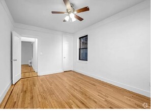 Building Photo - 402 Bay Ridge Pkwy