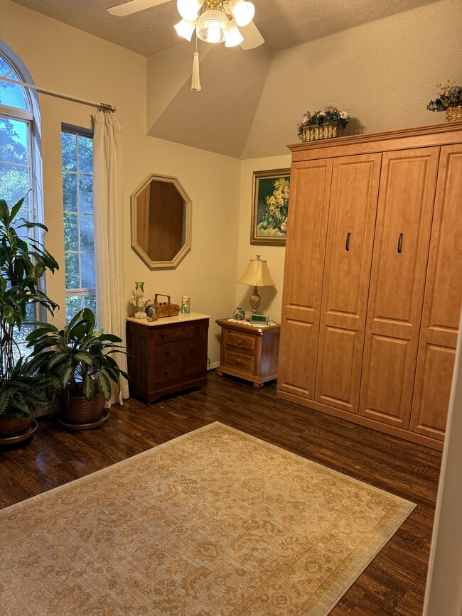 Building Photo - 2807 Autumn Springs Ln