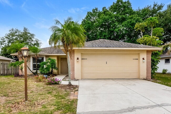 Building Photo - 4208 76th Dr E