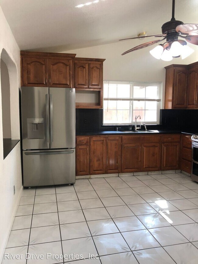 Building Photo - 3 br, 2 bath House - 3690 Avocet Court