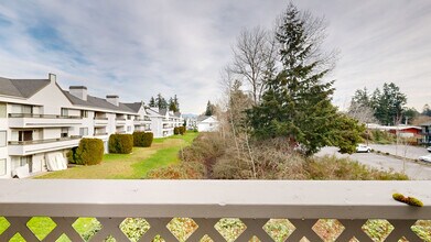Interior Photo - Hilltop in the Highlands
