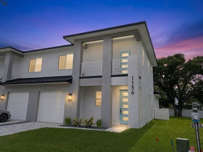 Building Photo - 1156 Windjammer Dr
