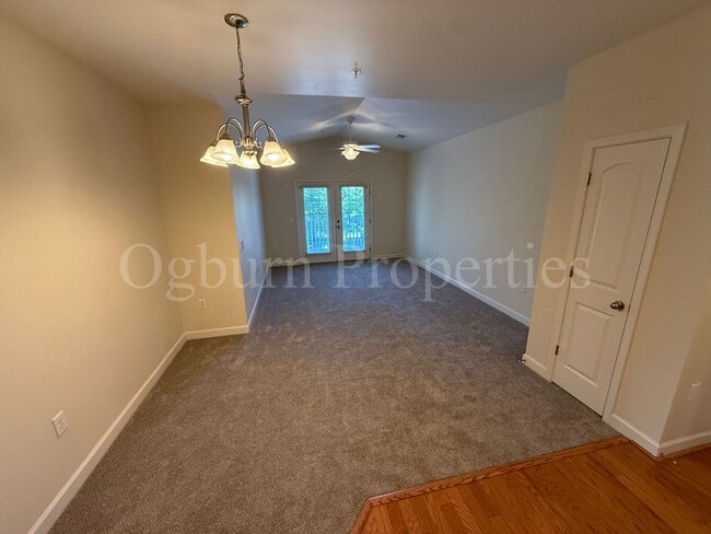 Building Photo - 4455-308 Brassfield Drive2BR/2BA Condo, Convenient to University Pkwy & Hwy 52