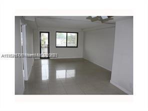 Building Photo - 301 Golden Isles Dr