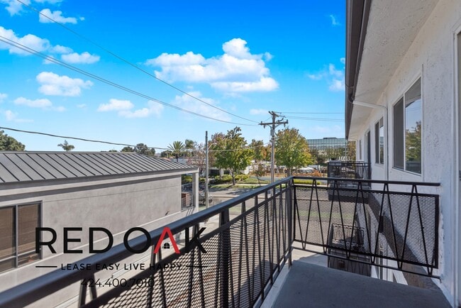 Foto del edificio - 3401 Ocean Park Blvd