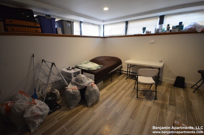 Foto del edificio - 776 Columbus Ave