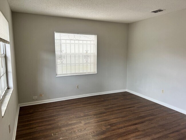 Foto del edificio - 2210 E 20th Ave