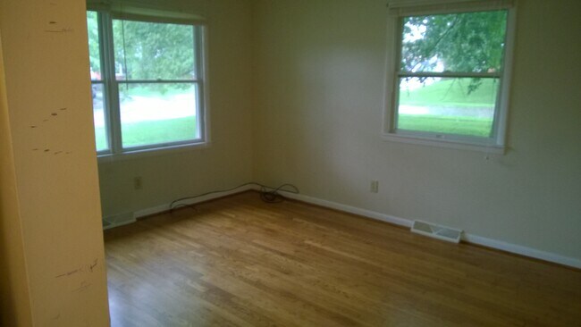 Sala de estar (desde la cocina) - 750 Terrace View Dr