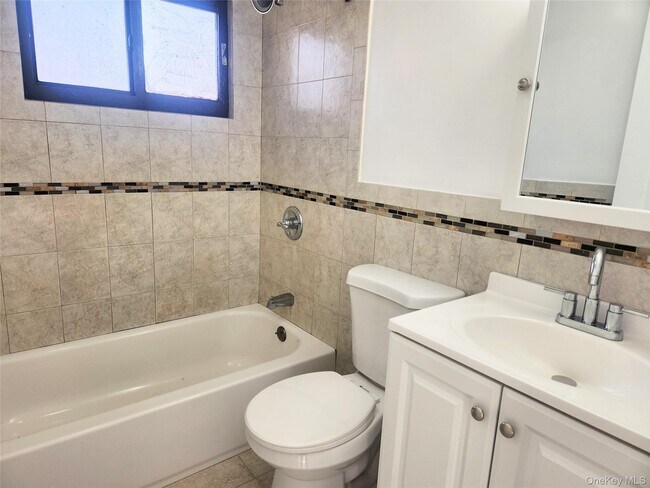 Foto del edificio - 27 Gordon Ave