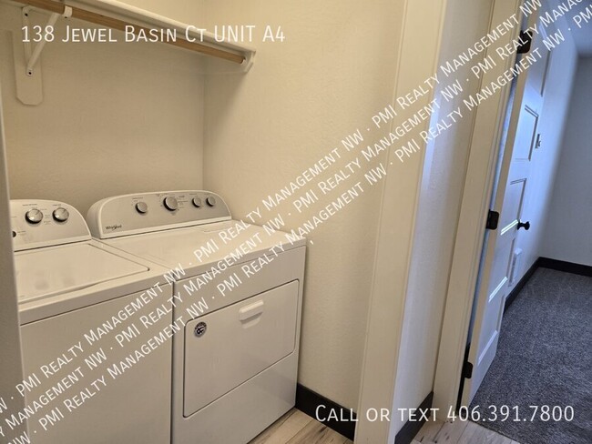 Foto del edificio - 138 Jewel Basin Ct