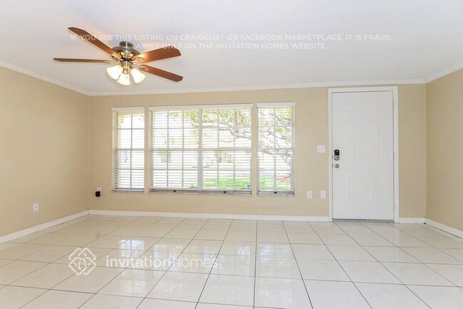 Building Photo - 3824 Sail Dr