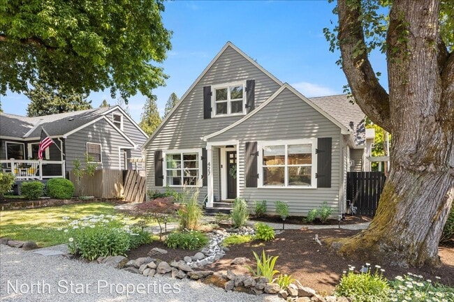 Building Photo - 5 br, 4 bath House - 427 9th Street