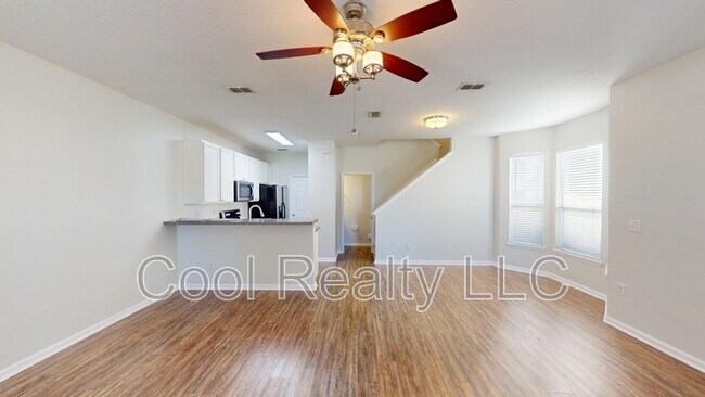 Foto del edificio - 448 Sherwood Oaks Dr