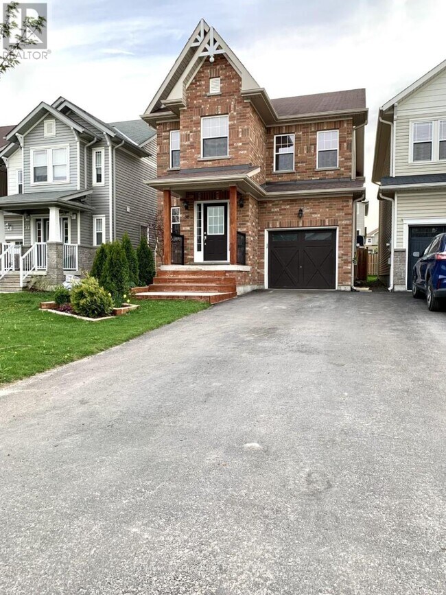 Photo du bâtiment - 36 Pearl Dr