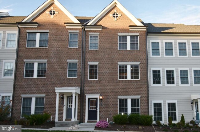 Building Photo - 967 Sperry Way