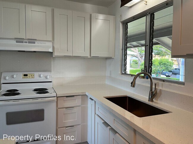 Foto del edificio - 2 br, 1 bath House - 98-1415 Kamahao Stree...