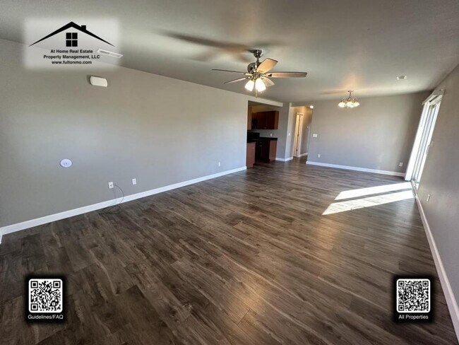 Foto del edificio - 1308 Commons Drive