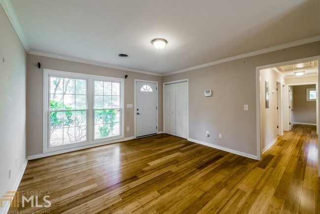 Building Photo - 3 bedroom in Decatur GA 30033